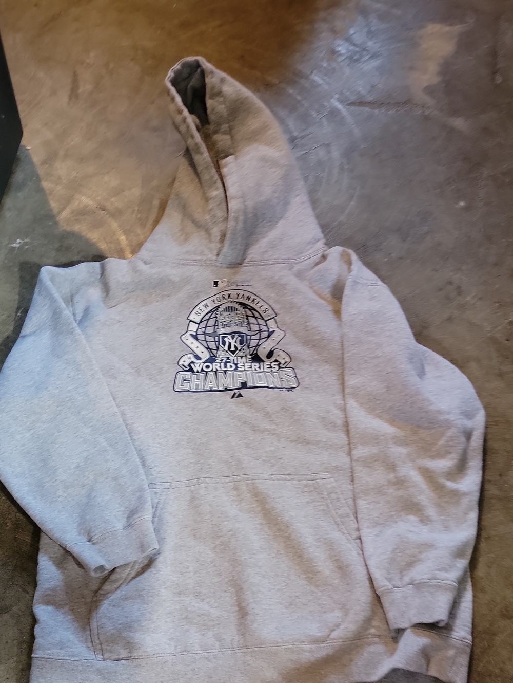 Alstyle Kids New York Yankees 27 Time World Series Champipns Hoodie